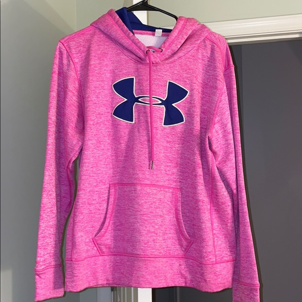 Pink under armor sweatshirt size med